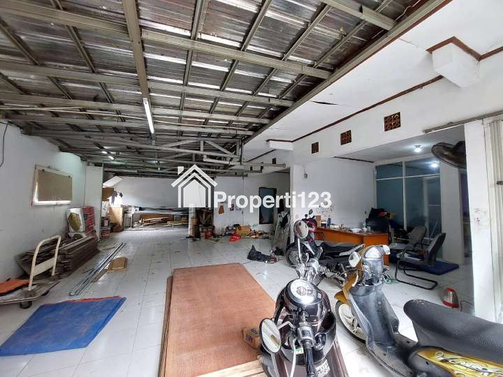Gudang/Workshop dan Kantor Super Strategis Jati Asih Kota Bekasi - 3