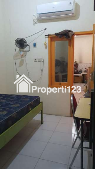Dijual Kost 18 Kamar + Ruko Lokasi Strategis di Undaan Surabaya - 3