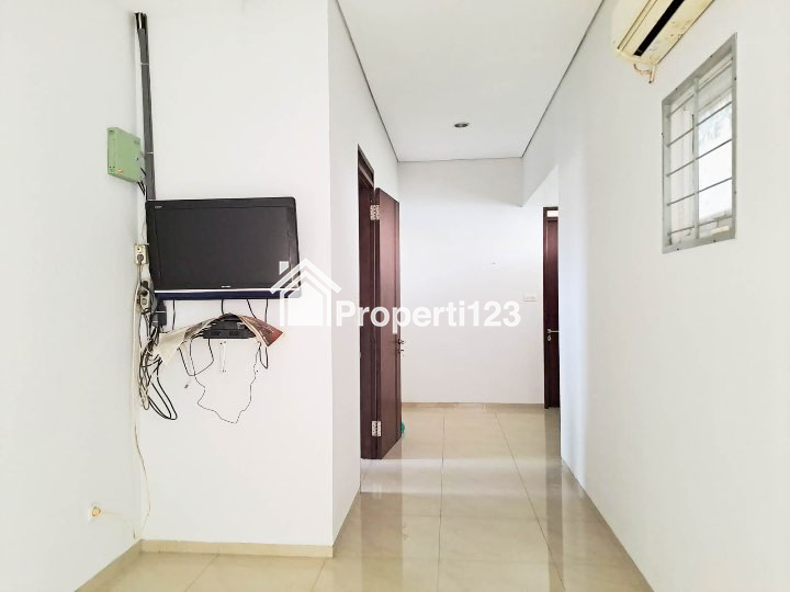 Rumah Siap Huni di Buah Batu, Bandung – 4KT, 3KM, Garasi Luas, dengan Harga Spesial - 12