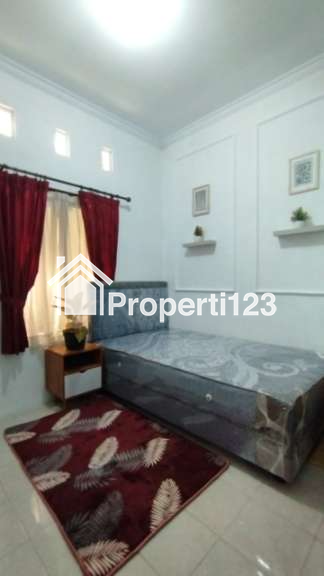 Rumah Baru Cantik Full Furnished dekat terminal Giwangan banguntapan bantul - 4