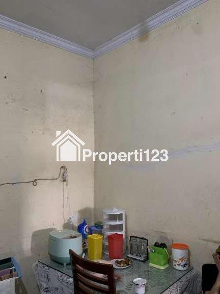 Dijual Cepat Rumah 2 Lantai Lokasi Kebon Jeruk, Jakarta Barat - 10