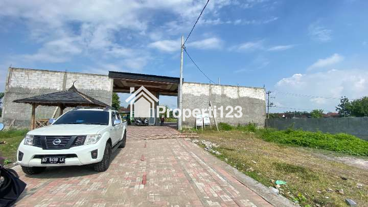RUMAH PESAN BANGUN CUMA 260 JUTAAN TYPE 30/60 CASH KERAS 12X TANPA BUNGA DI NGLINGGI - 5