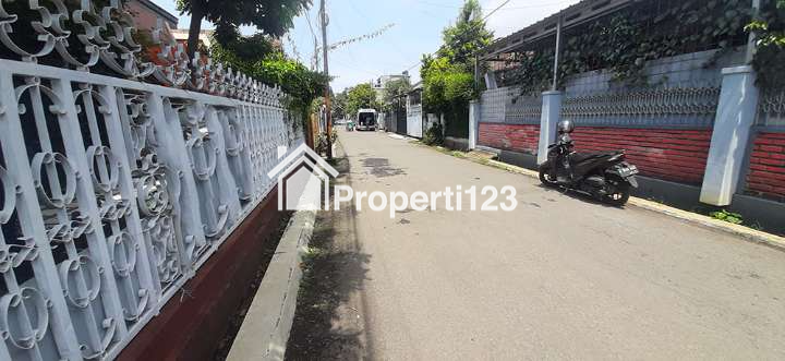 RUMAH DEKAT PUSAT KOTA DAN KAWASAN KOMERSIAL LINGKUNGAN BESIH DAN NYAMAN DI SAYAP LINGKAR SELATAN BANDUNG - 12