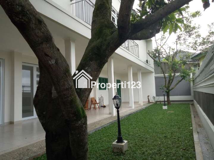 DIJUAL RUMAH LT369 SENTUL CITY - 16