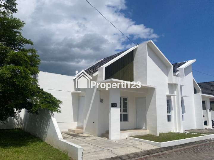 Jual Rumah Scandinavian Sisa 2 Unit Type 42/80m2 Dekat RSI Klaten CUma 400 Juta Siap KPR - 2