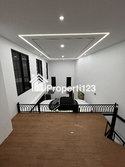 Dijual Murah Rumah Mewah Veteran Jakarta Selatan - 11