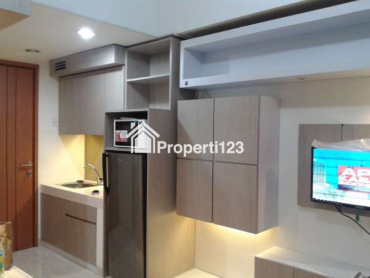 BU Apartemen Margonda Residence 1 Full Furnish Tengah kota Depok - 2