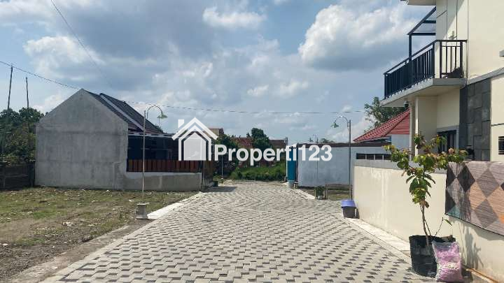 SHM READY UNIT PESAN BANGUN CUMA 300 JUTAAN TYPE 36/90 DI KAWASAN ASRI NGLINGGI KLATEN SELATAN - 3