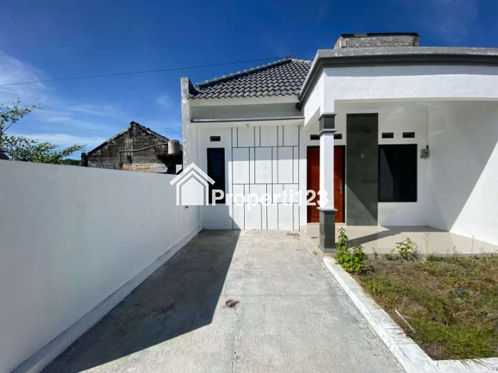 RUMAH SIAP HUNI FREE ALL IN CUMA 332.5 JUTA DI TRUNUH KLATEN SELATAN - 2