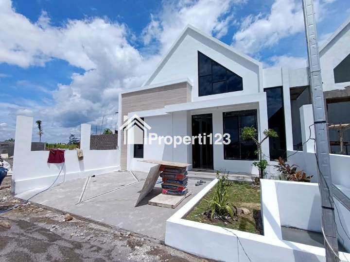 RUMAH 2 LANTAI SIAP BANGUN SIAP KPR SCANDINAVIAN KAWASAN ASRI PRAMBANAN - 5