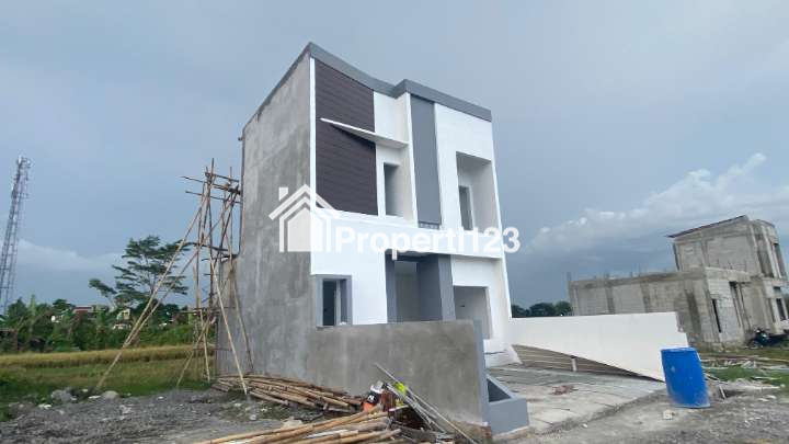 READY UNIT PESAN BANGUN 2 LANTAI 545 JUTA 80/80 DEKAT MATA AIR NGLINGGI - 2