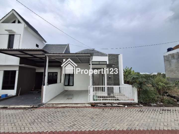 READY UNIT SIAP HUNI SIAP KPR CUMA 450 JUTA DEKAT JL RAYA JOGJA SOLO KLATEN SELATAN - 3