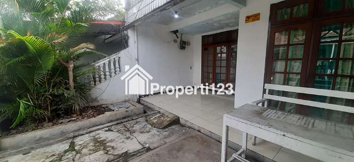 KOST 23 KAMAR PENUH TERISI DEKAT PERKANTORAN, SEKOLAH DAN PERTOKOAN DI SAYAP JL. JAKARTA BANDUNG HARGA DI BAWAH NJOP - 9