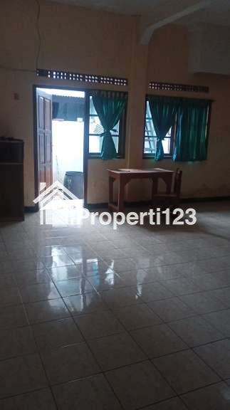 KOST 23 KAMAR PENUH TERISI DEKAT PERKANTORAN, SEKOLAH DAN PERTOKOAN DI SAYAP JL. JAKARTA BANDUNG HARGA DI BAWAH NJOP - 3