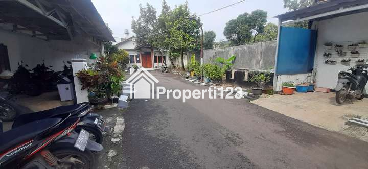 KOST 23 KAMAR PENUH TERISI DEKAT PERKANTORAN, SEKOLAH DAN PERTOKOAN DI SAYAP JL. JAKARTA BANDUNG HARGA DI BAWAH NJOP - 12