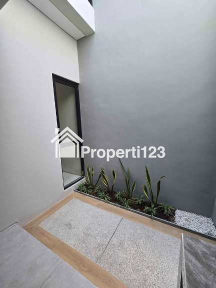 Rumah Baru Minimalis Modern Lokasi Perumahan Medokan Ayu Rungkut Surabaya - 6