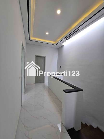 Rumah Baru Minimalis Modern Lokasi Perumahan Medokan Ayu Rungkut Surabaya - 5