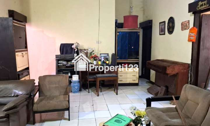 Rumah Tua Hitung Tanah Perumahan Pulo Gebang Permai Jakarta Timur - 3