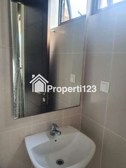 Rumah Full Furnished Disewakan di Summarecon, Bandung - 2