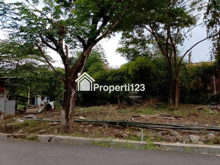 Tanah Nempel Jalan Lingkungan Di Tengah Kota Semarang Dua Langkah Ke Rs Primaya - 1