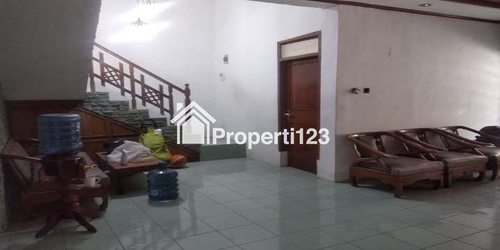 RUMAH SIAP HUNI LINGKUNGAN ASRI TENANG DAN NYAMAN DI ARCAMANIK BANDUNG - 4