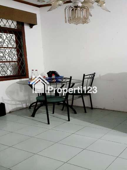 RUMAH SIAP HUNI LINGKUNGAN ASRI TENANG DAN NYAMAN DI ARCAMANIK BANDUNG - 12