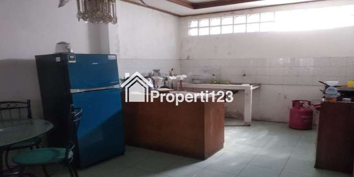 RUMAH SIAP HUNI LINGKUNGAN ASRI TENANG DAN NYAMAN DI ARCAMANIK BANDUNG - 3
