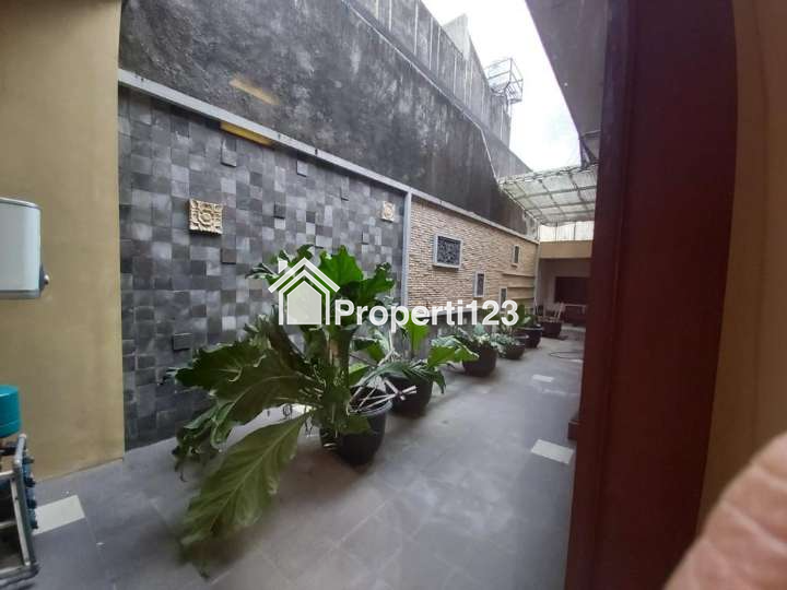 Di jual rumah mewah di baron solo - 3