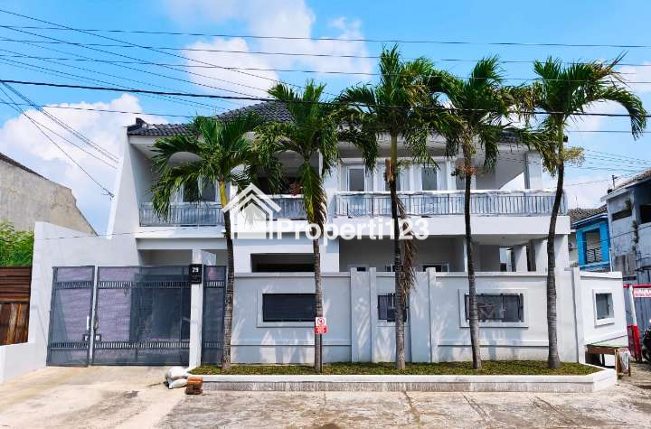 Di jual rumah mewah modern di sumber banyuanyar solo - 1