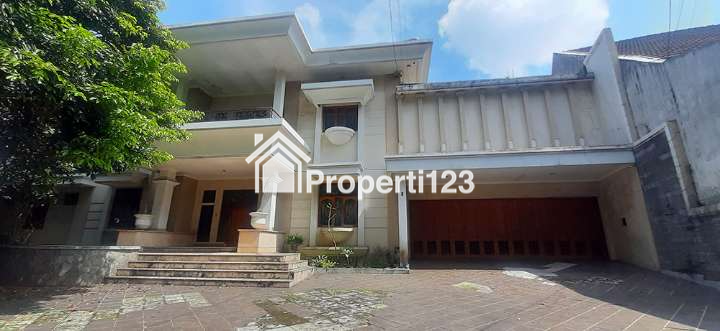 RUMAH MEWAH TANAH LUAS SUPER MURAH VIEW TAMAN DI SAYAP Jl. SUPRATMAN BANDUNG - 2