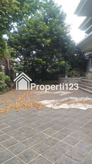 RUMAH MEWAH TANAH LUAS SUPER MURAH VIEW TAMAN DI SAYAP Jl. SUPRATMAN BANDUNG - 4