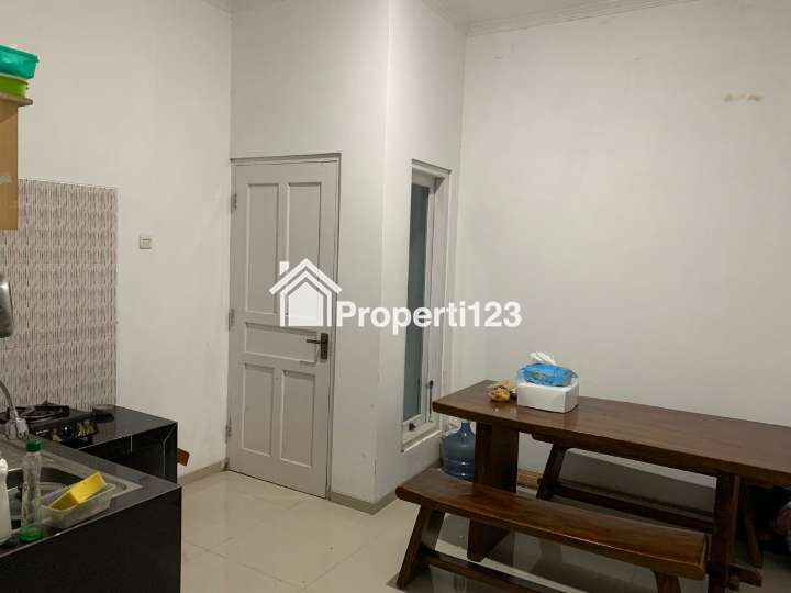 Dijual Rumah Cantik 2 lantai lokasi strategis dekat SCH, JCM dan Komplek Pemda Sleman - 5