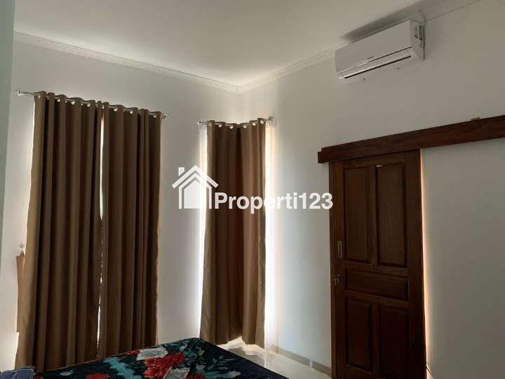 Dijual Rumah Cantik 2 lantai lokasi strategis dekat SCH, JCM dan Komplek Pemda Sleman - 8