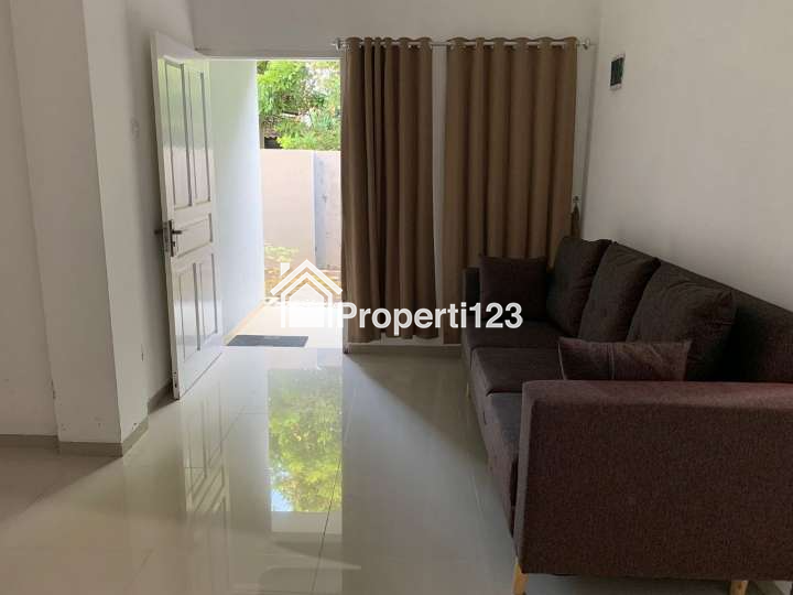 Dijual Rumah Cantik 2 lantai lokasi strategis dekat SCH, JCM dan Komplek Pemda Sleman - 4