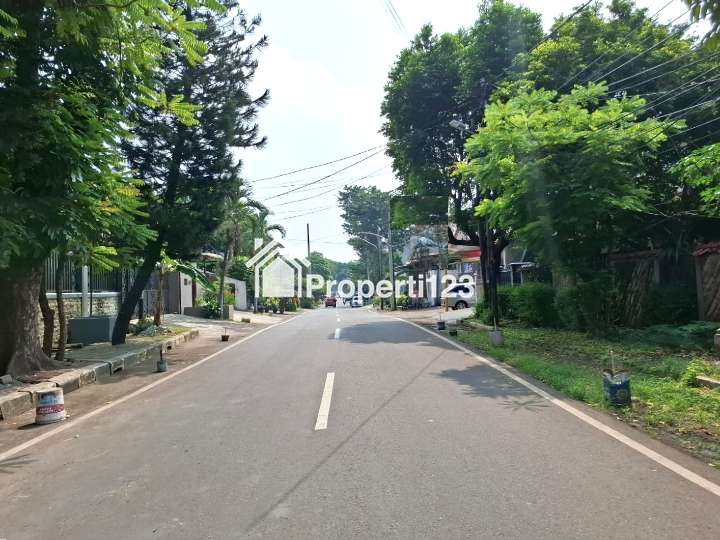 Rumah Luas Gudang Peluru Raya Kebon Baru Tebet Jakarta Selatan - 18