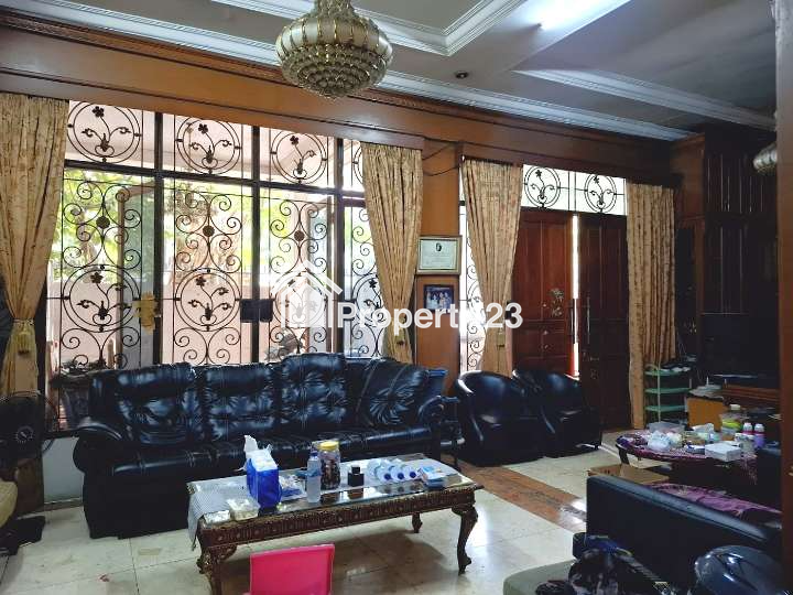 Rumah Luas Gudang Peluru Raya Kebon Baru Tebet Jakarta Selatan - 3