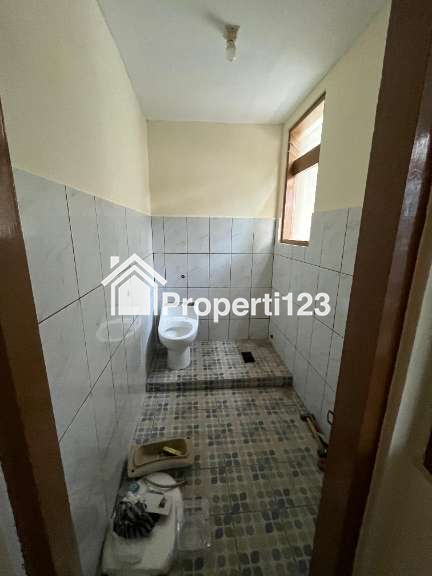 Di jual rumah di sumber banyuanyar solo - 2