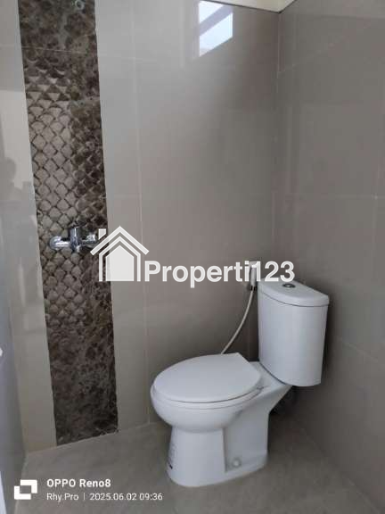 Rumah Siap Huni di Jl Kaliurang KM 9 - 4