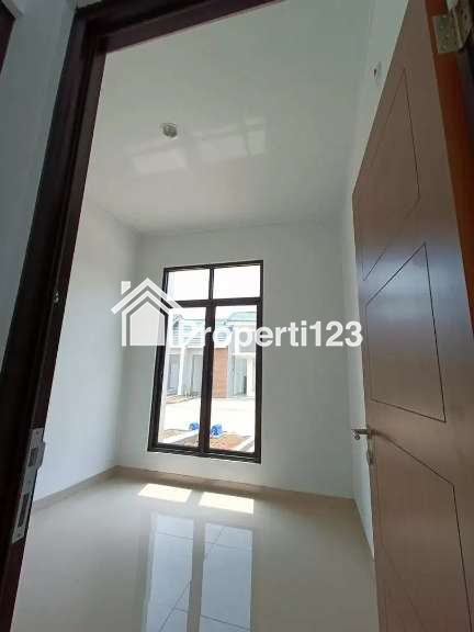 Teke Over Rumah Nirwana Hills Serpong - 7