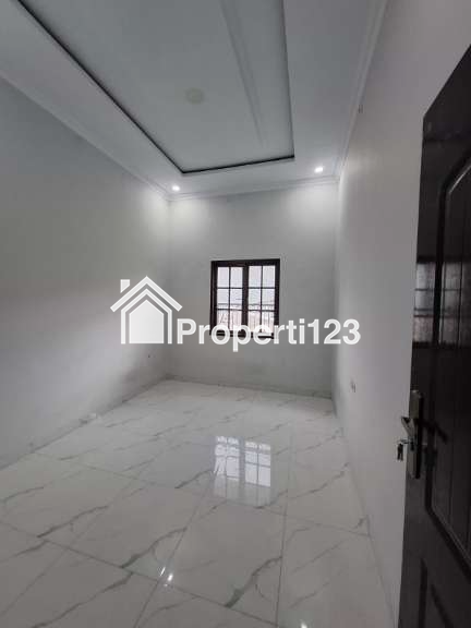 Rumah second terawat di Poin Mas Rangkapan Jaya Depok - 9