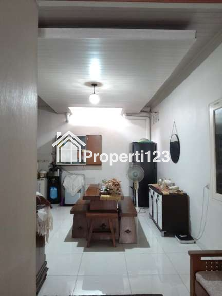 Rumah Semi Furnished Cluster Boulevard Hijau Harapan Indah Bekasi - 5