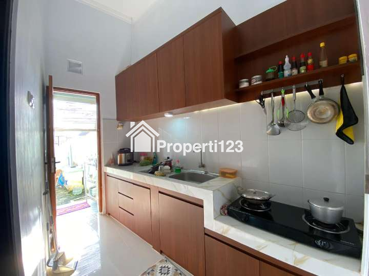 Jual Rumah Siap Tempati Type Luas 80/124m2 Cuma 900 Juta 7 menit dari JEC - 7