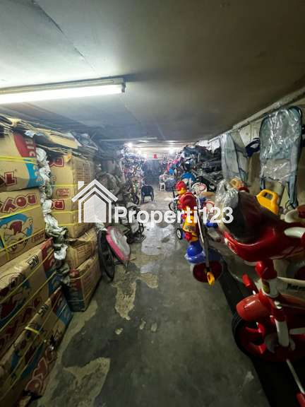 Dijual ruko di area Jembatan Lima, Tambora, Jakarta Barat - 3