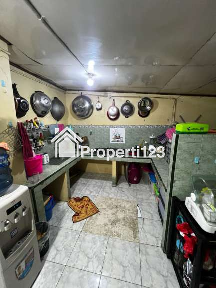 Dijual ruko di area Jembatan Lima, Tambora, Jakarta Barat - 4