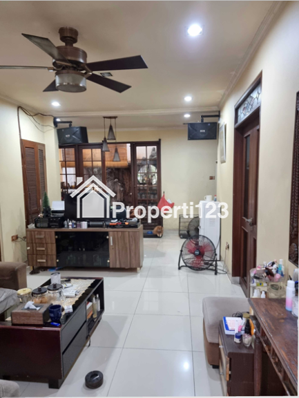 Dijual rumah komplek di  Taman Kyoto Lippo Karawaci  Binong, Curug, Kabupaten Tangerang - 2