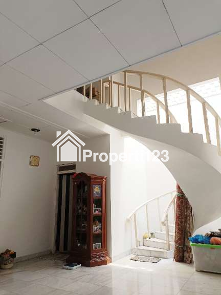 Dijual rumah diarea komplek di area Kemanggisan, Palmerah, Jakarta Barat - 4
