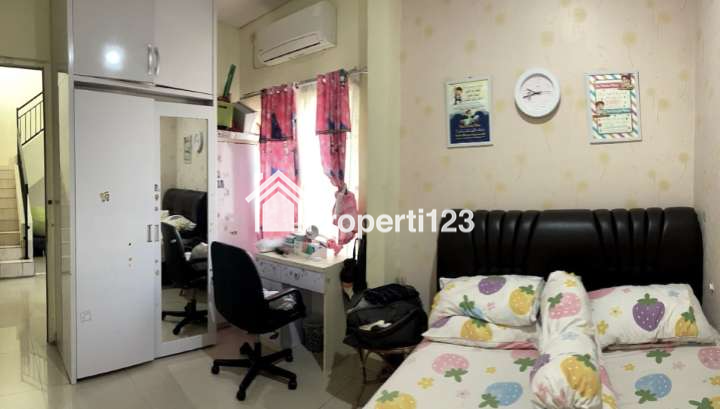 Rumah Hadap Taman Cluster Samata Kota Harapan Indah Bekasi - 8