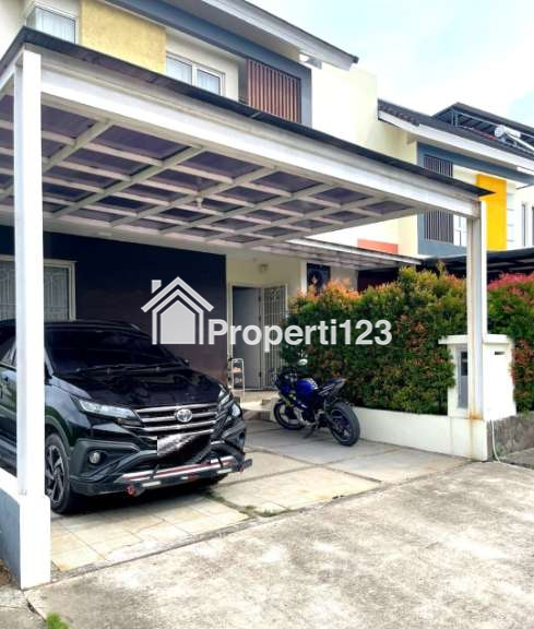 Rumah Hadap Taman Cluster Samata Kota Harapan Indah Bekasi - 2