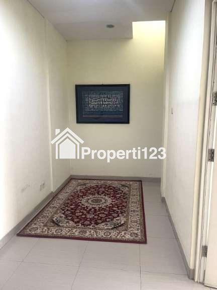 Rumah Hadap Taman Cluster Samata Kota Harapan Indah Bekasi - 14