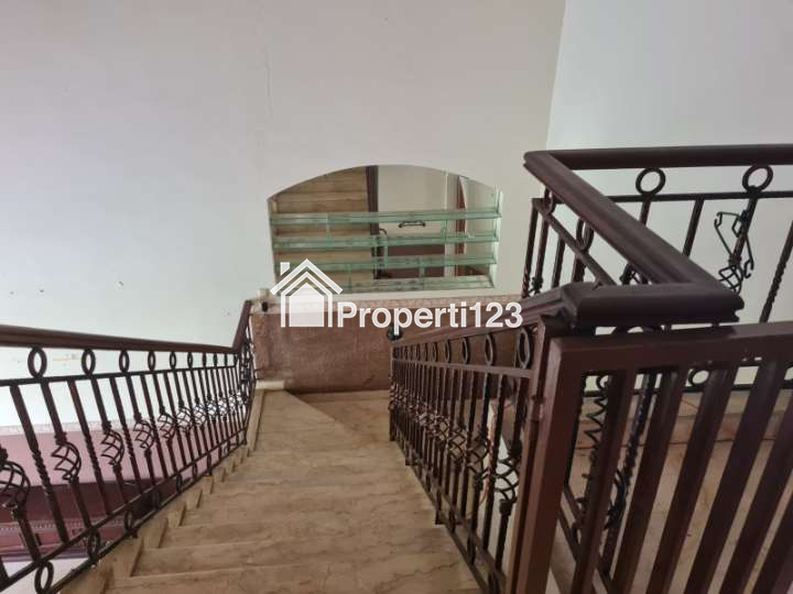Rumah Tampak Siring. Laguna. Graha Cinere - 4